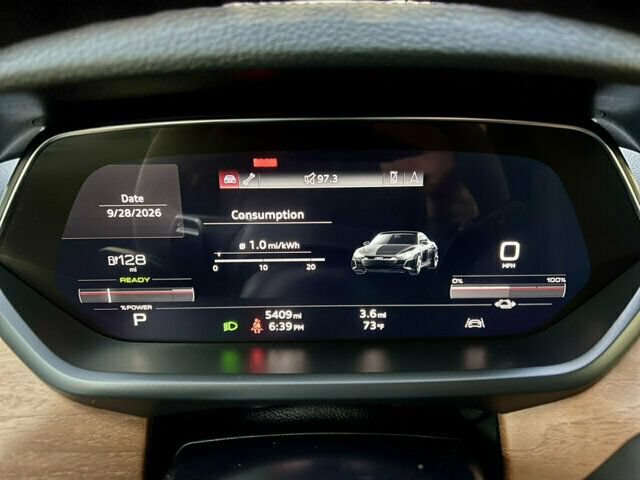 Used 2023 Audi e-tron GT Premium Plus AWD/4WD image 23