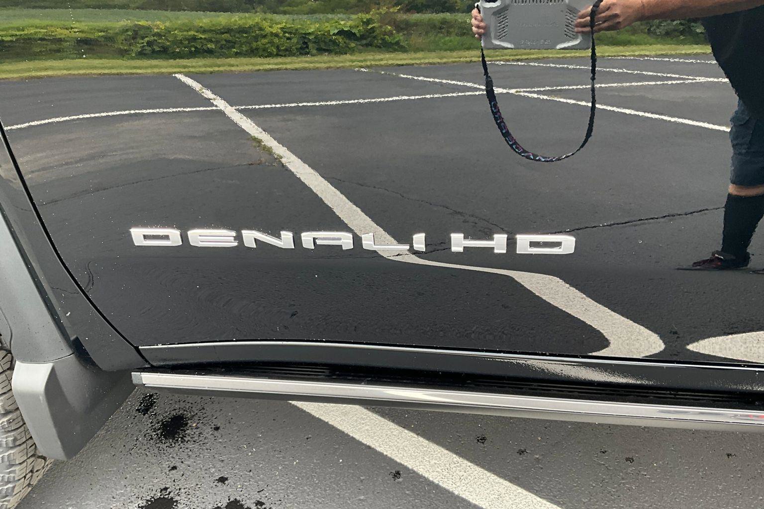 New 2025 GMC Sierra 2500 Denali Ultimate image 8