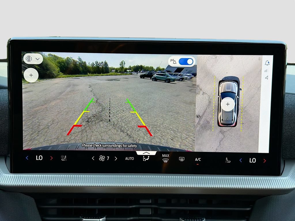 New 2026 Ford Explorer ST-Line w/ ST-Line Street Pack AWD/4WD image 16