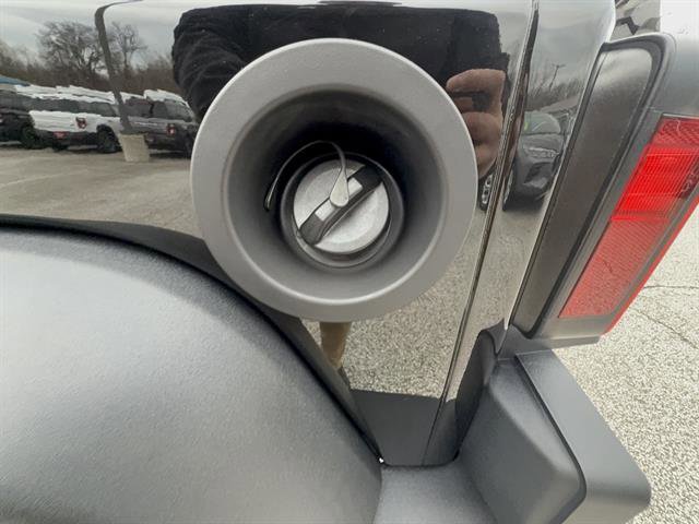 Used 2018 Jeep Wrangler Unlimited Sport image 24