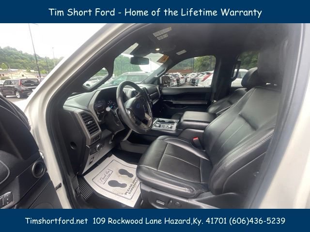 Used 2020 Ford Expedition XLT w/ Equipment Group 202A AWD/4WD image 12