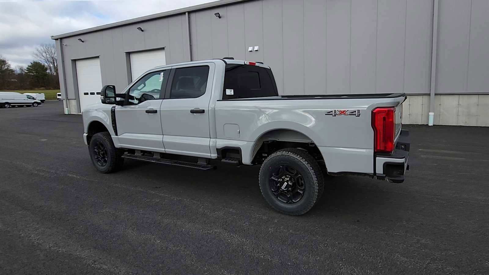 New 2026 Ford F250 XL w/ STX Appearance Package AWD/4WD image 6