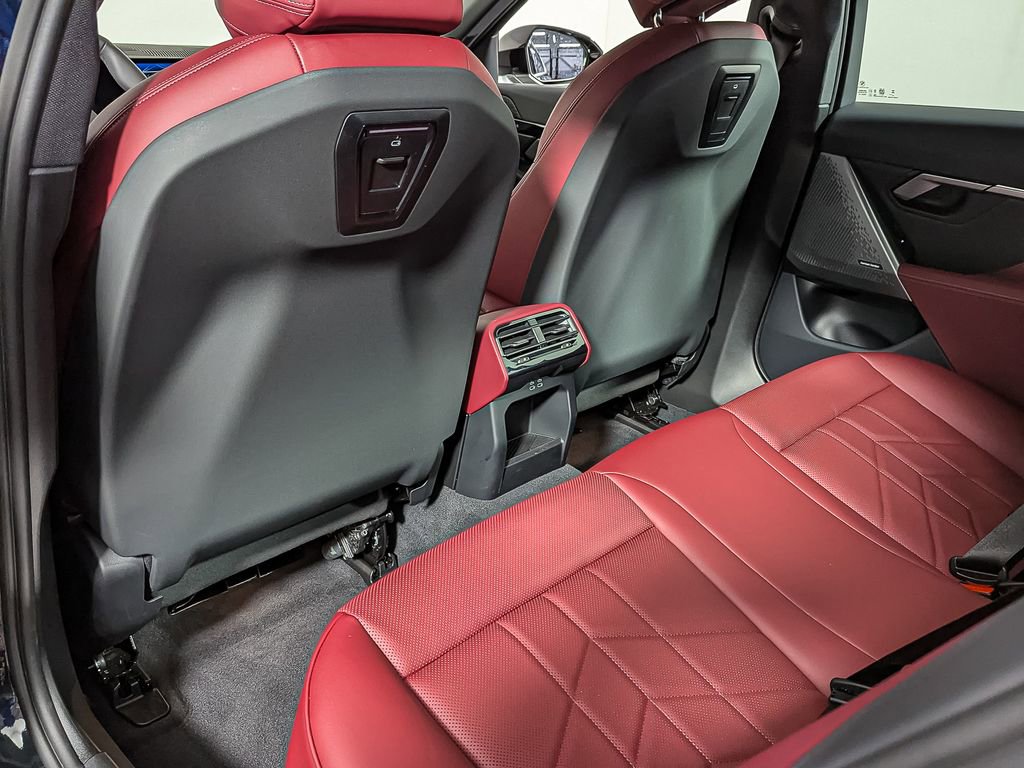 Used 2025 BMW 530i xDrive w/ Premium Package image 44