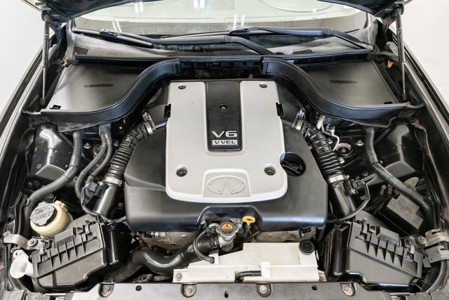 Used 2013 INFINITI G37 x Sedan w/ Premium Pkg AWD/4WD image 3