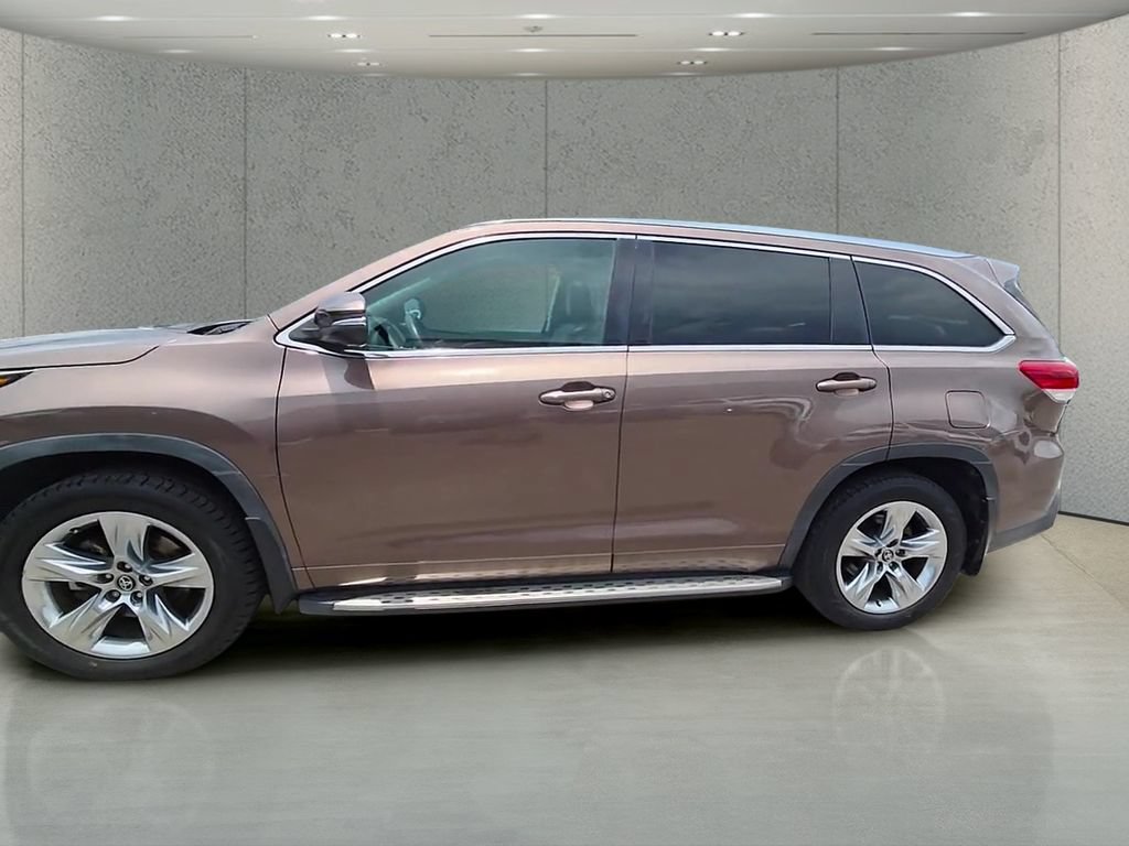 Used 2019 Toyota Highlander Limited FWD image 49