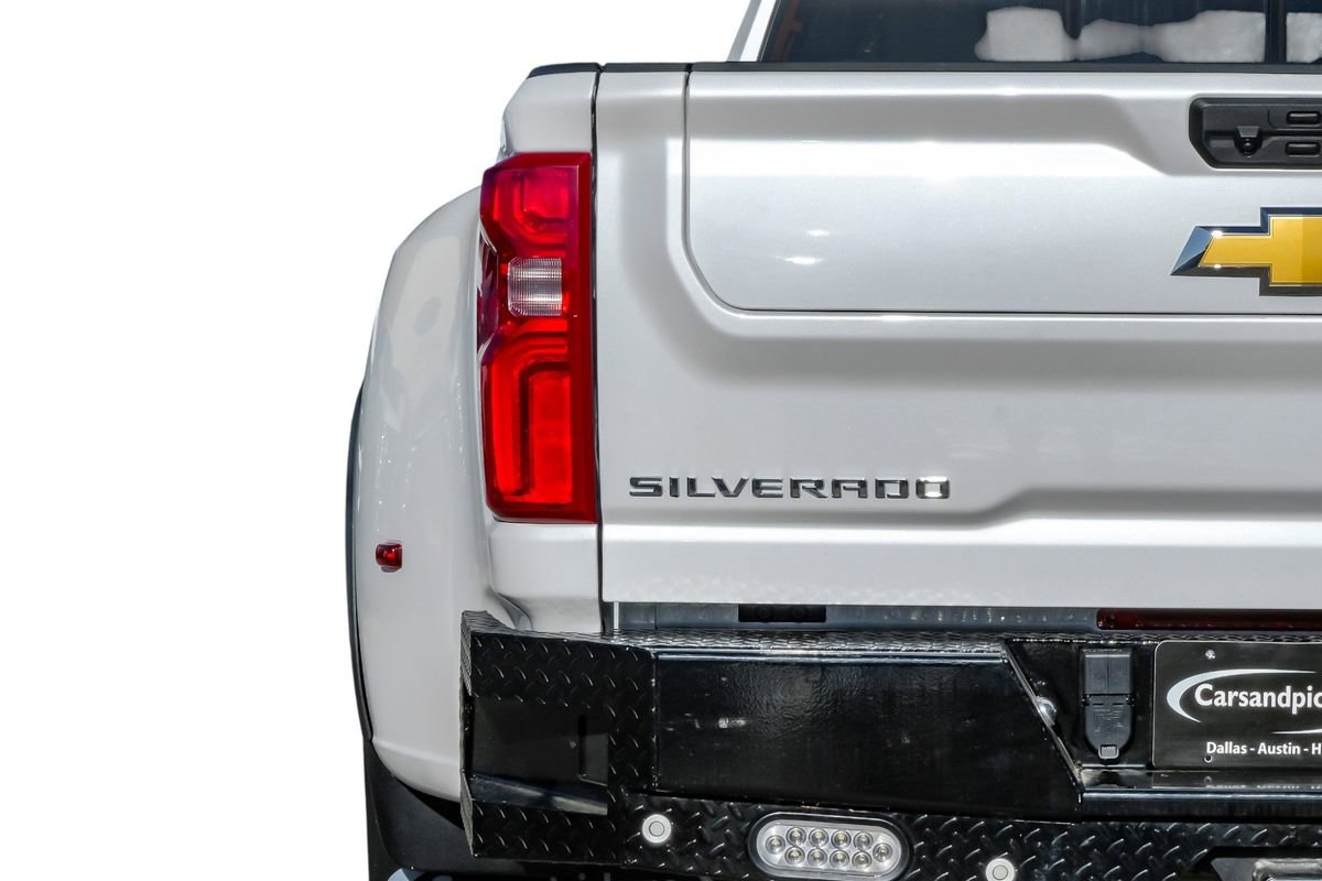 Used 2025 Chevrolet Silverado 3500 High Country w/ High Country Premium Package image 52