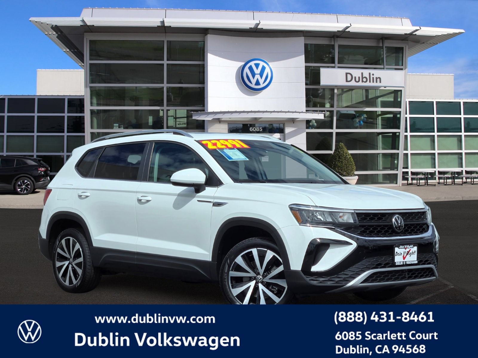 Certified 2023 Volkswagen Taos SE w/ Panoramic Sunroof Package