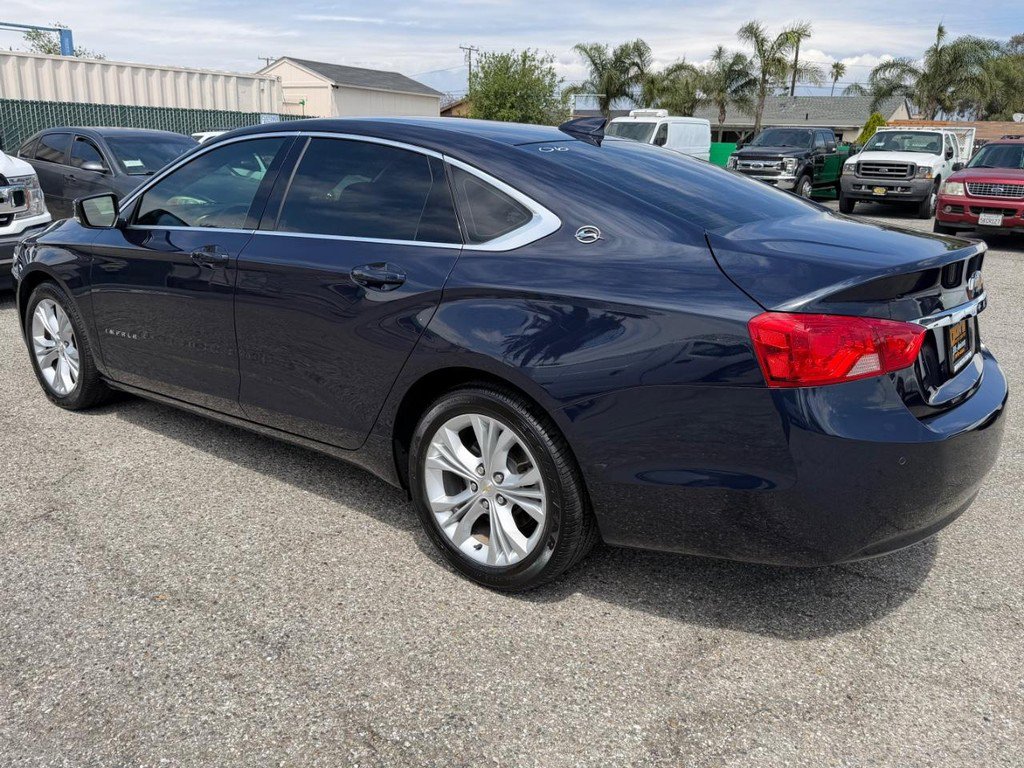 Used 2015 Chevrolet Impala LT w/ Convenience Package FWD image 9