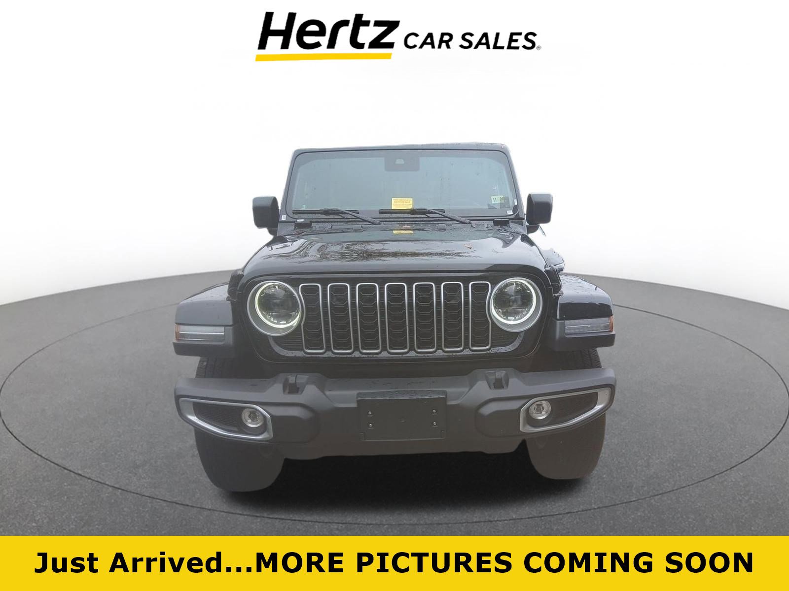 Used 2025 Jeep Wrangler Sahara image 1