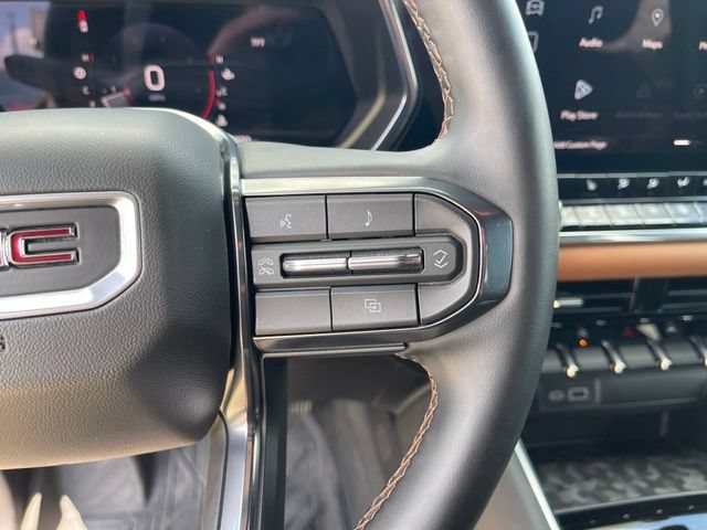 Used 2023 GMC Canyon AT4 w/ Technology Package AWD/4WD image 15