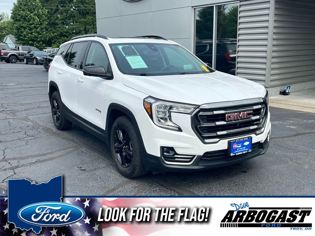 Used 2022 GMC Terrain AT4 w/ Infotainment Package II AWD/4WD image 1
