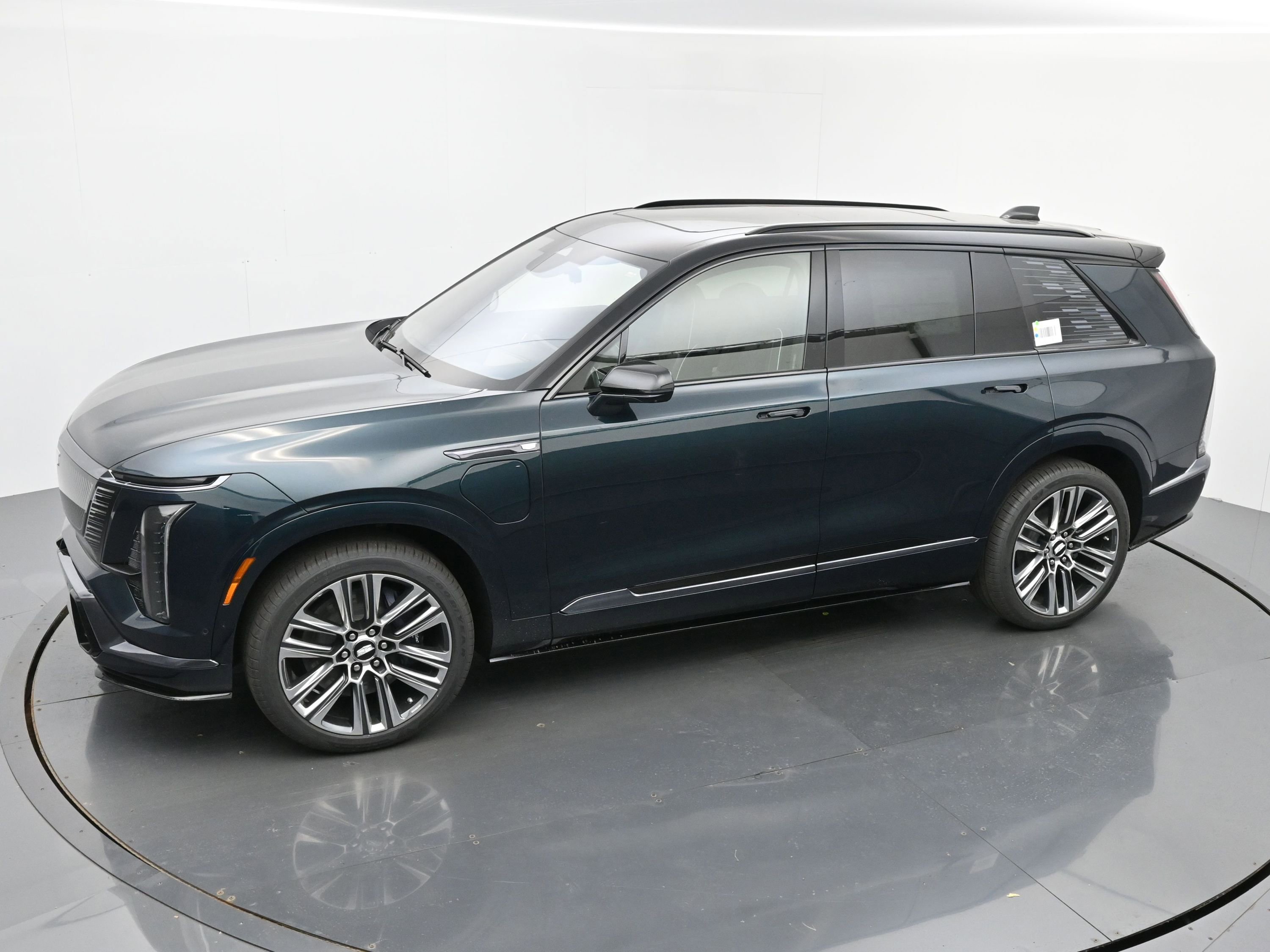 New 2026 Cadillac Vistiq Platinum image 24