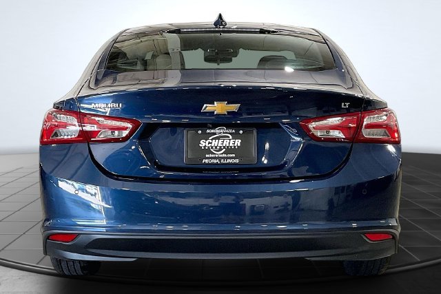 Used 2021 Chevrolet Malibu LT FWD image 4