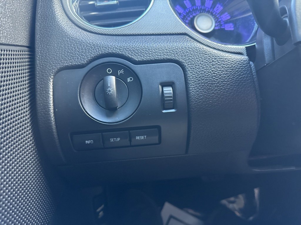 Used 2012 Ford Mustang Convertible image 13