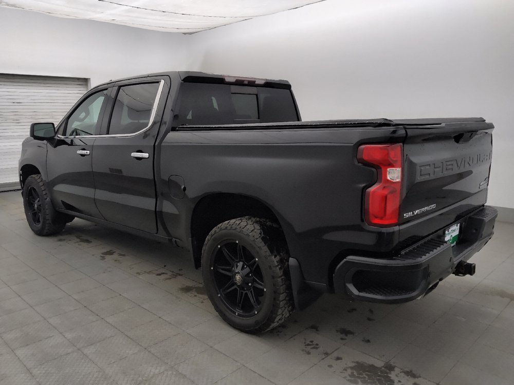 Used 2019 Chevrolet Silverado 1500 High Country w/ Technology Package AWD/4WD image 3