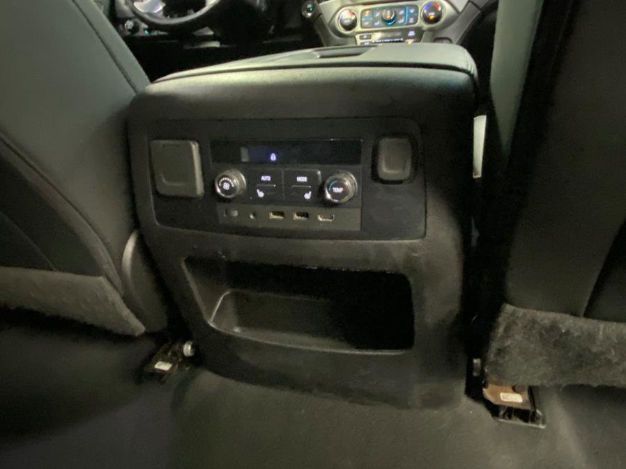 Used 2019 GMC Yukon SLT w/ Graphite Performance Edition image 39