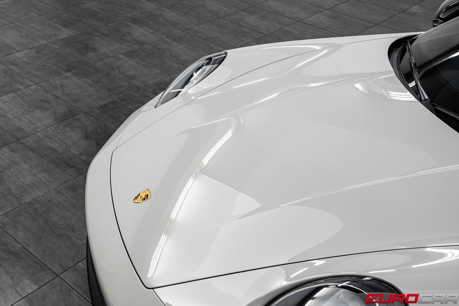 Used 2024 Porsche 911 Turbo AWD/4WD image 9