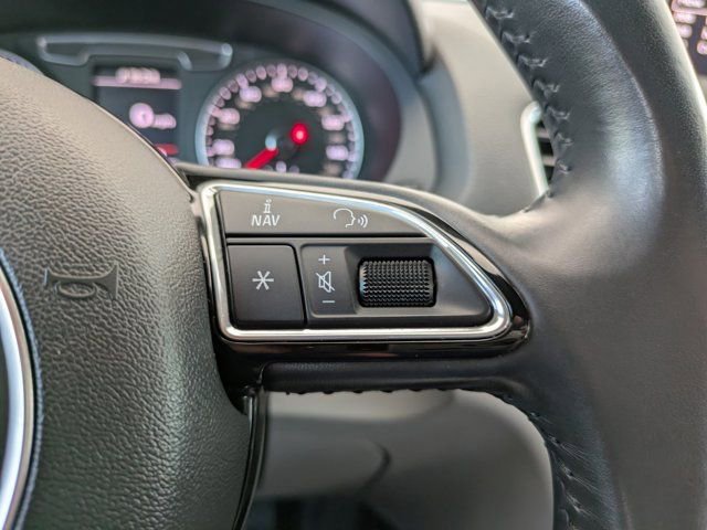 Used 2018 Audi Q3 2.0T Premium image 25