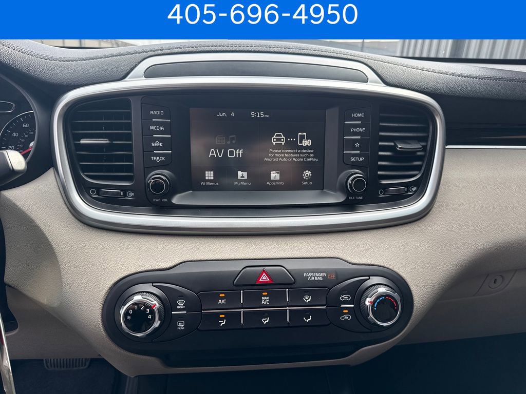 Used 2020 Kia Sorento LX FWD image 30