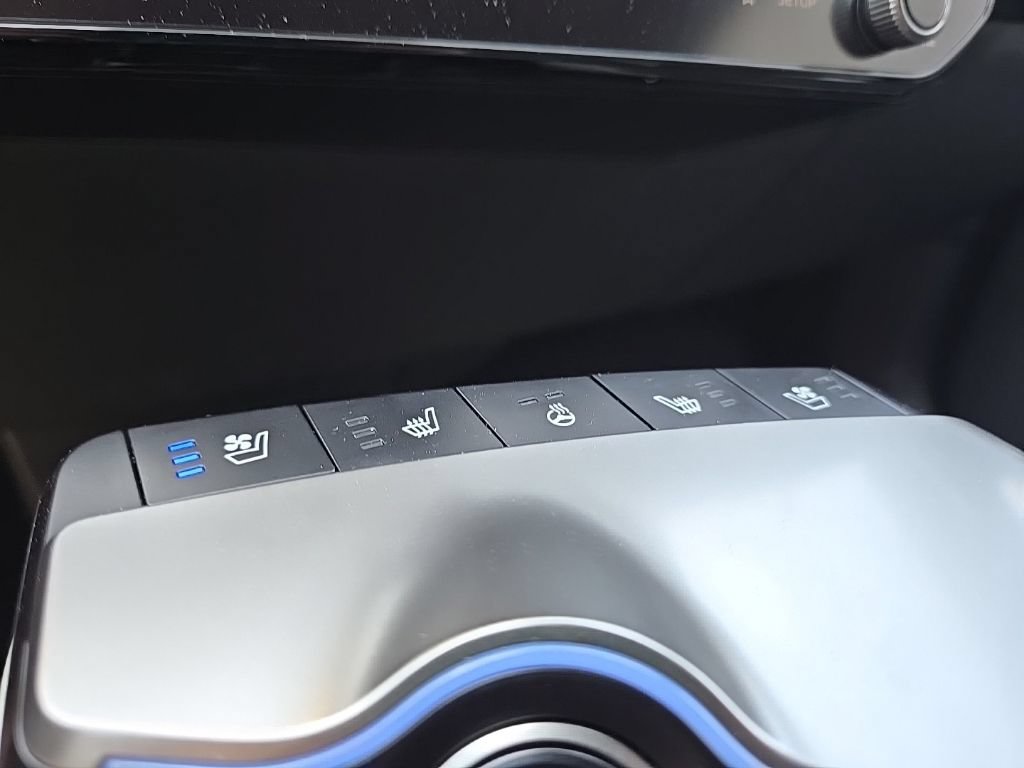 Certified 2025 Kia EV6 GT-Line AWD/4WD image 26