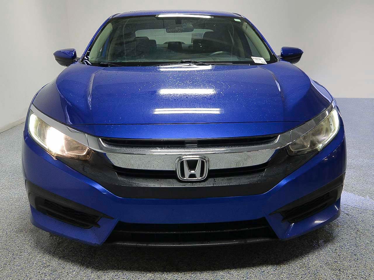 Used 2018 Honda Civic LX image 3