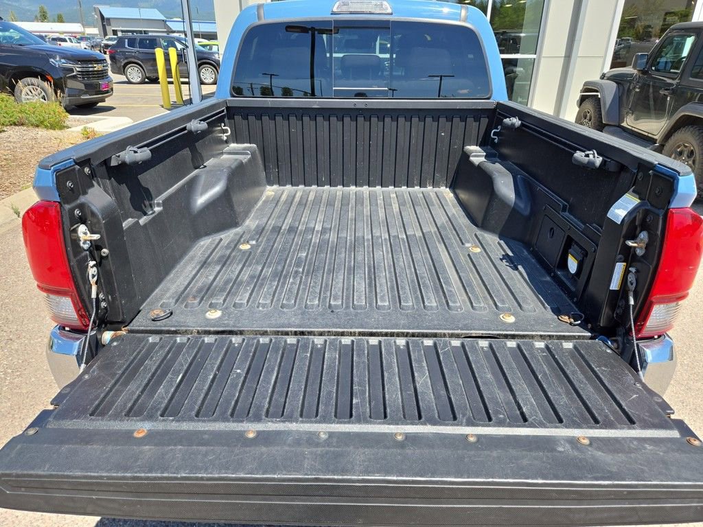 Used 2019 Toyota Tacoma TRD Off-Road image 28