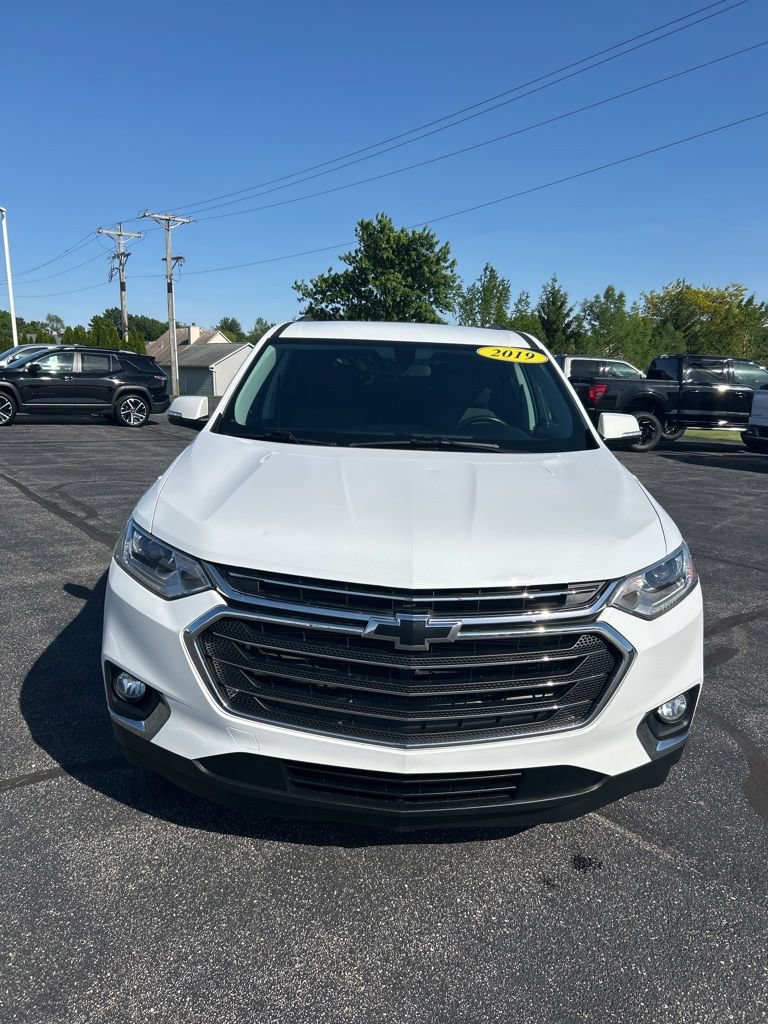 Used 2019 Chevrolet Traverse LT AWD/4WD image 2