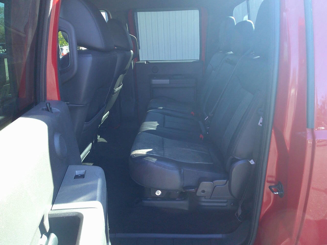 Used 2011 Ford F250 Lariat w/ Lariat Interior Pkg image 15