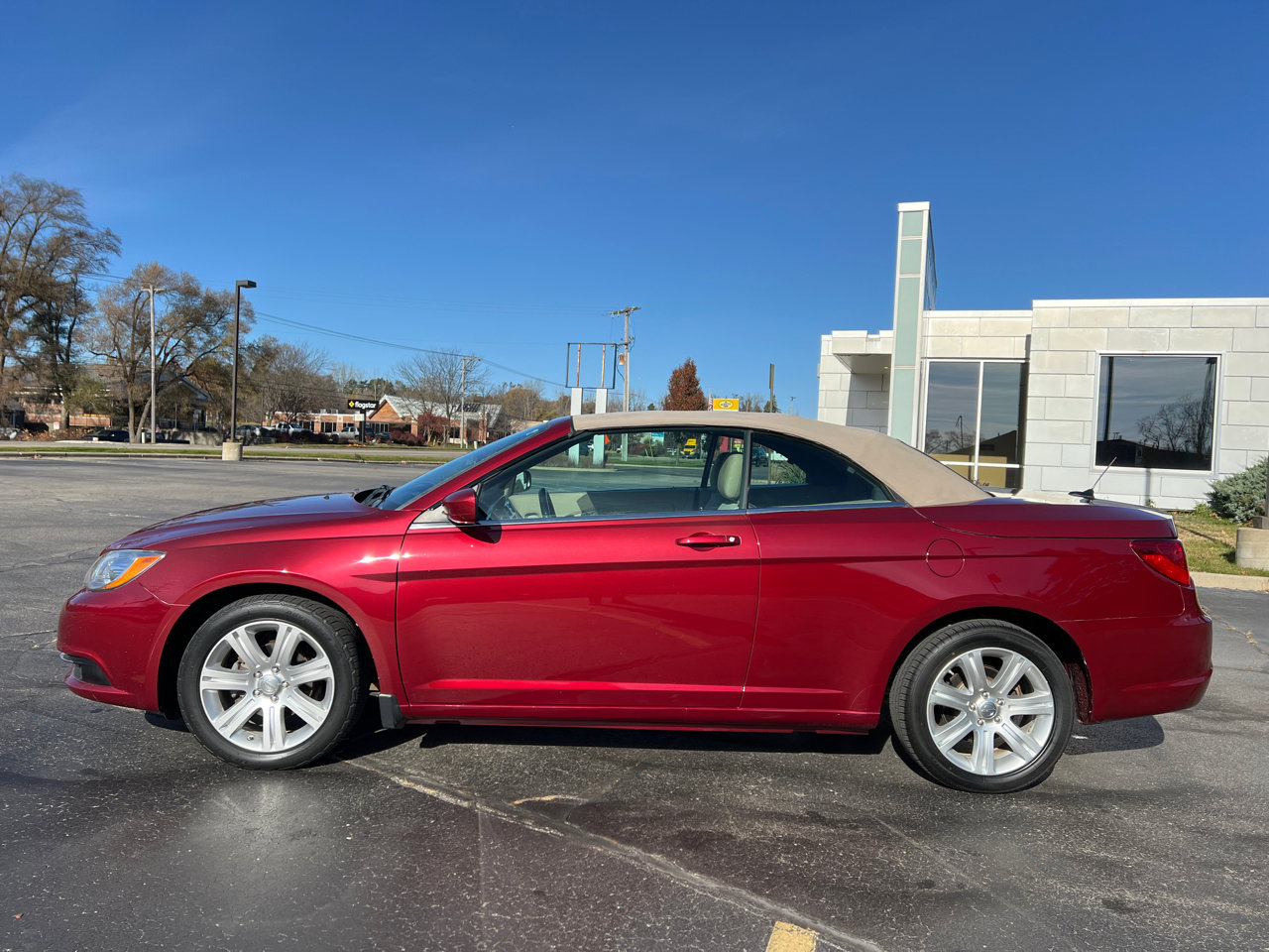 Used 2012 Chrysler 200 Touring image 15