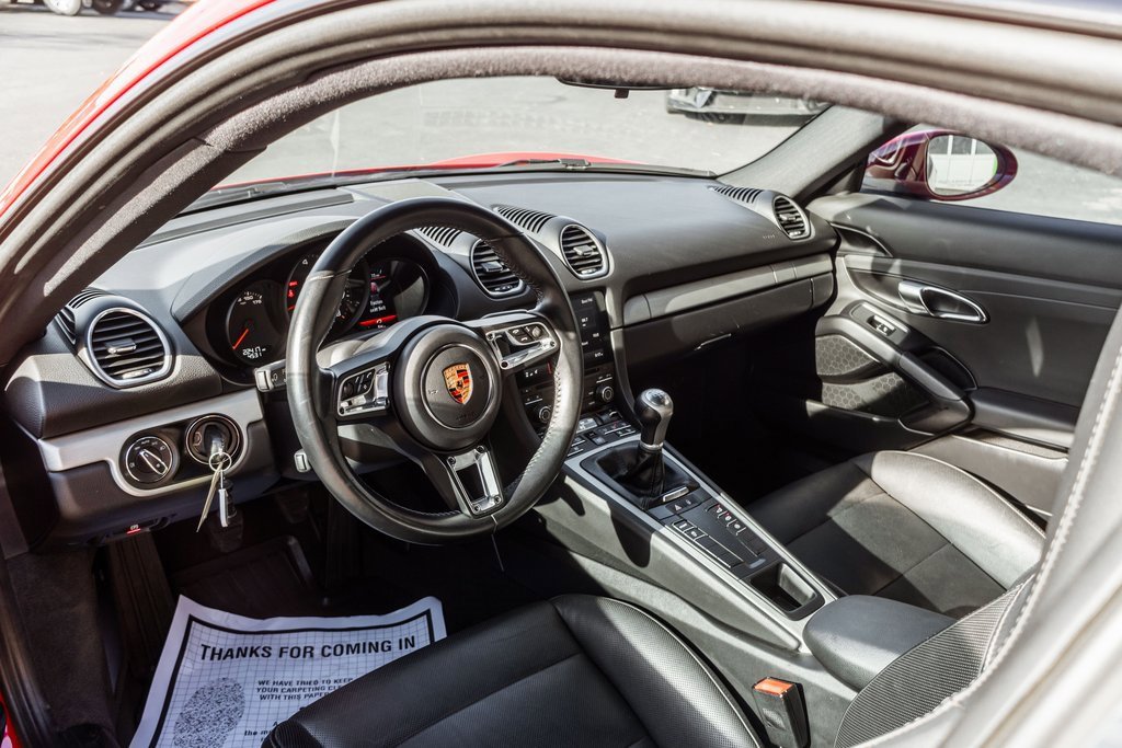 Used 2018 Porsche 718 Cayman image 7