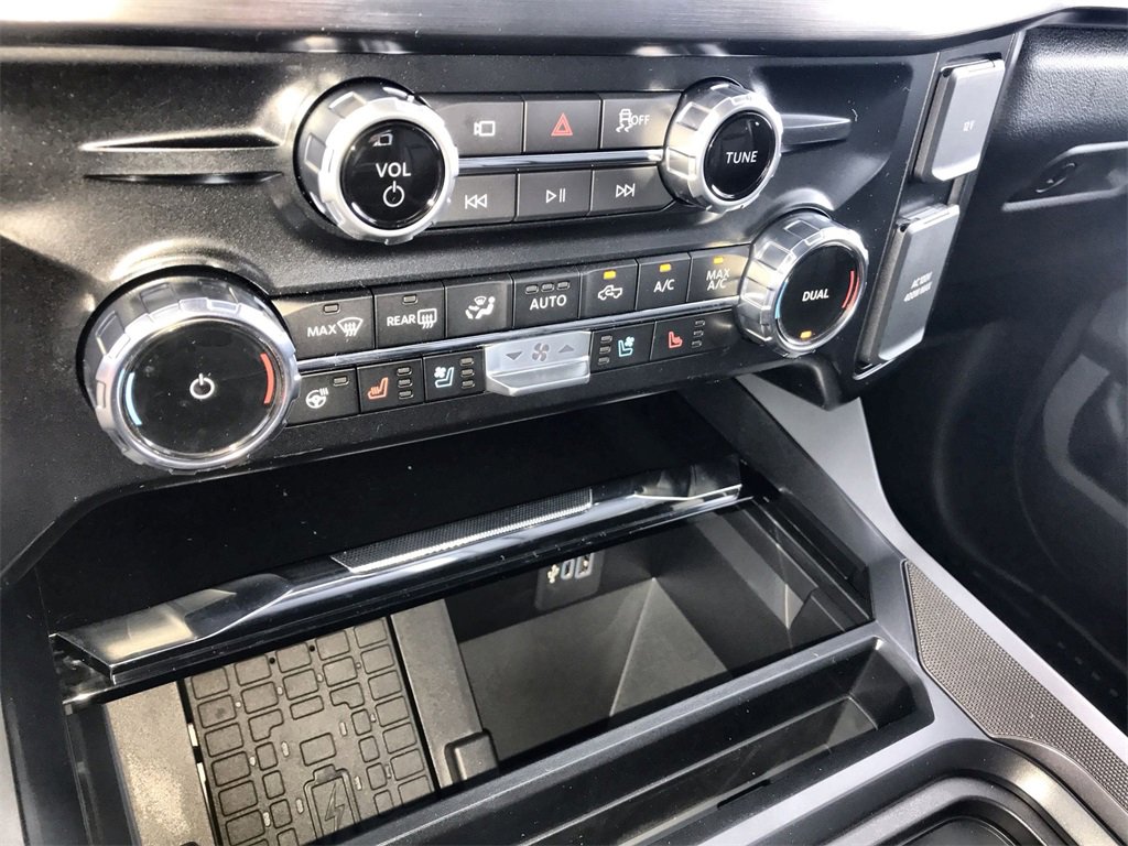 New 2026 Ford F250 Lariat image 19