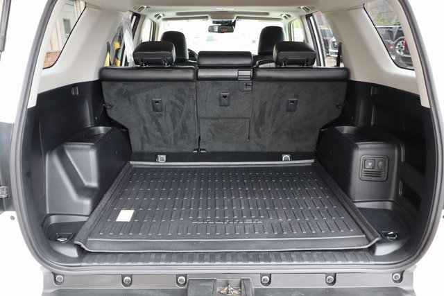 Used 2021 Toyota 4Runner Venture image 37