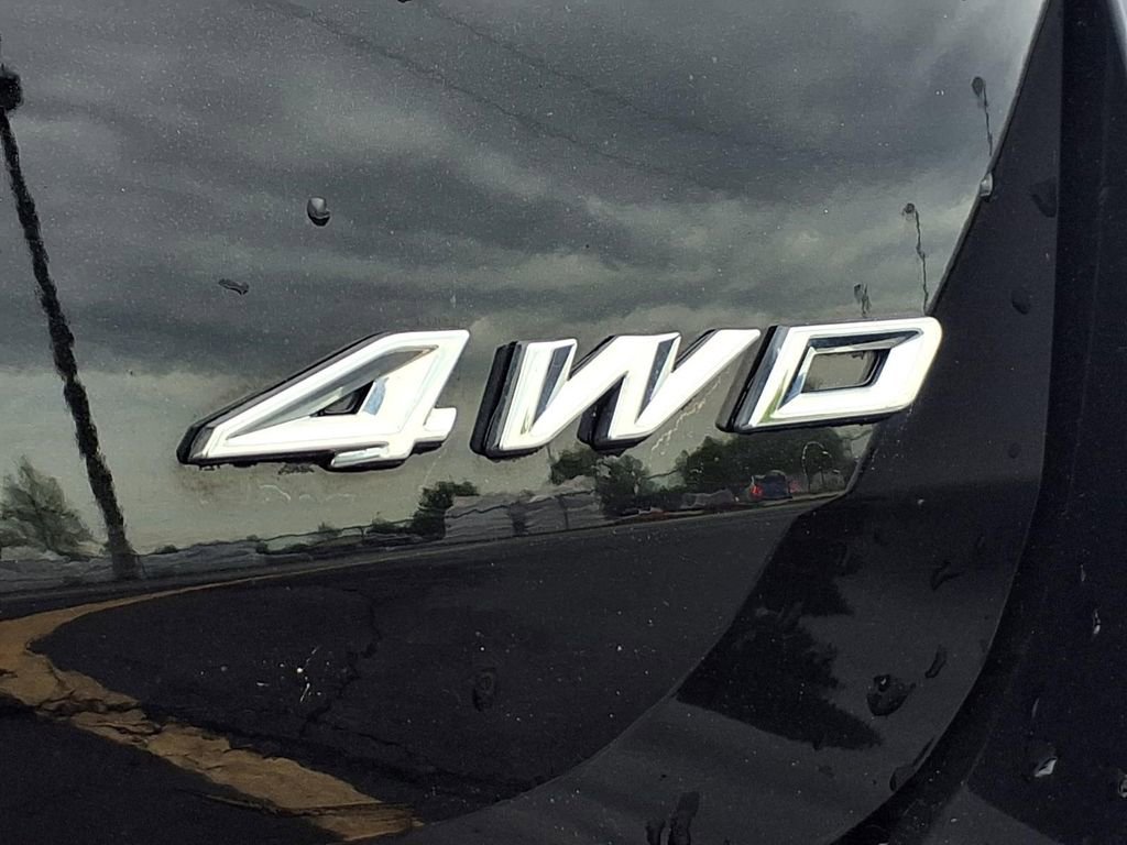 Used 2023 Ford Explorer XLT AWD/4WD image 31