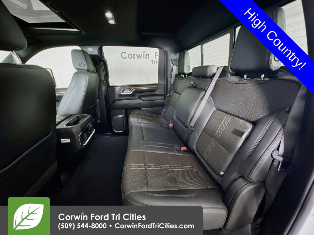 Used 2024 Chevrolet Silverado 3500 High Country w/ High Country Premium Package AWD/4WD image 28