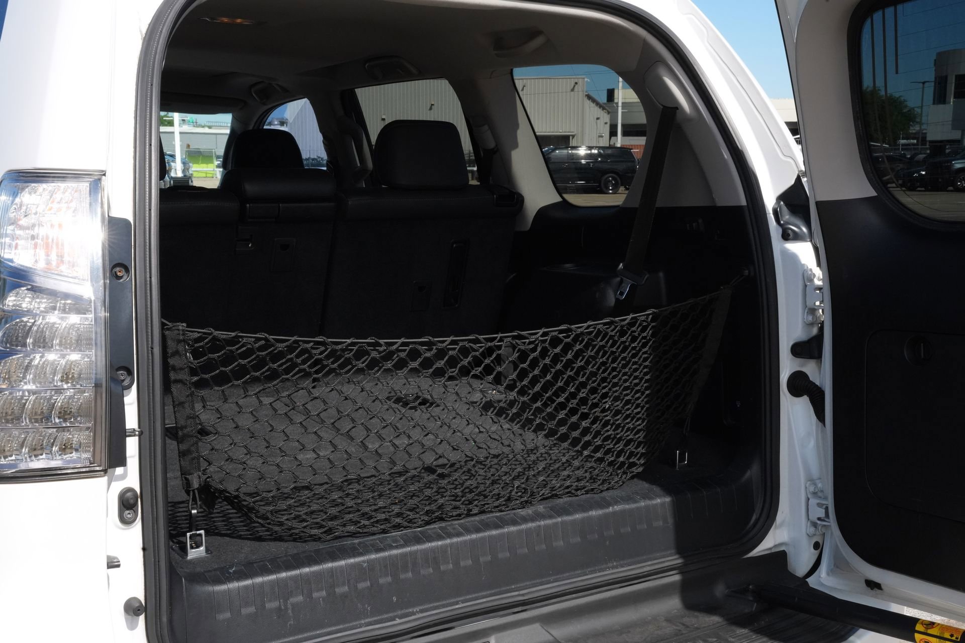 Used 2014 Lexus GX 460 image 23