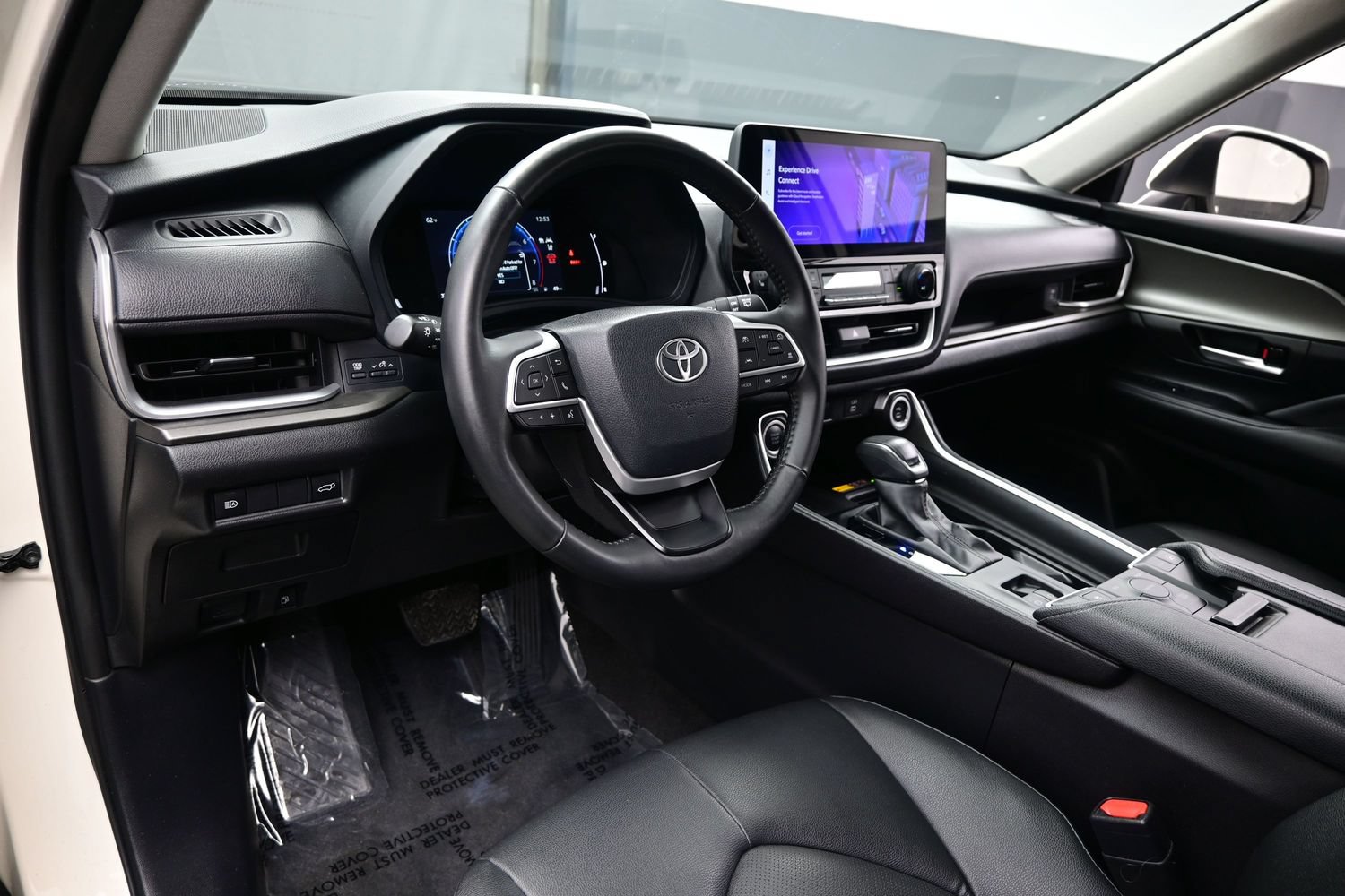 Used 2024 Toyota Grand Highlander AWD image 13
