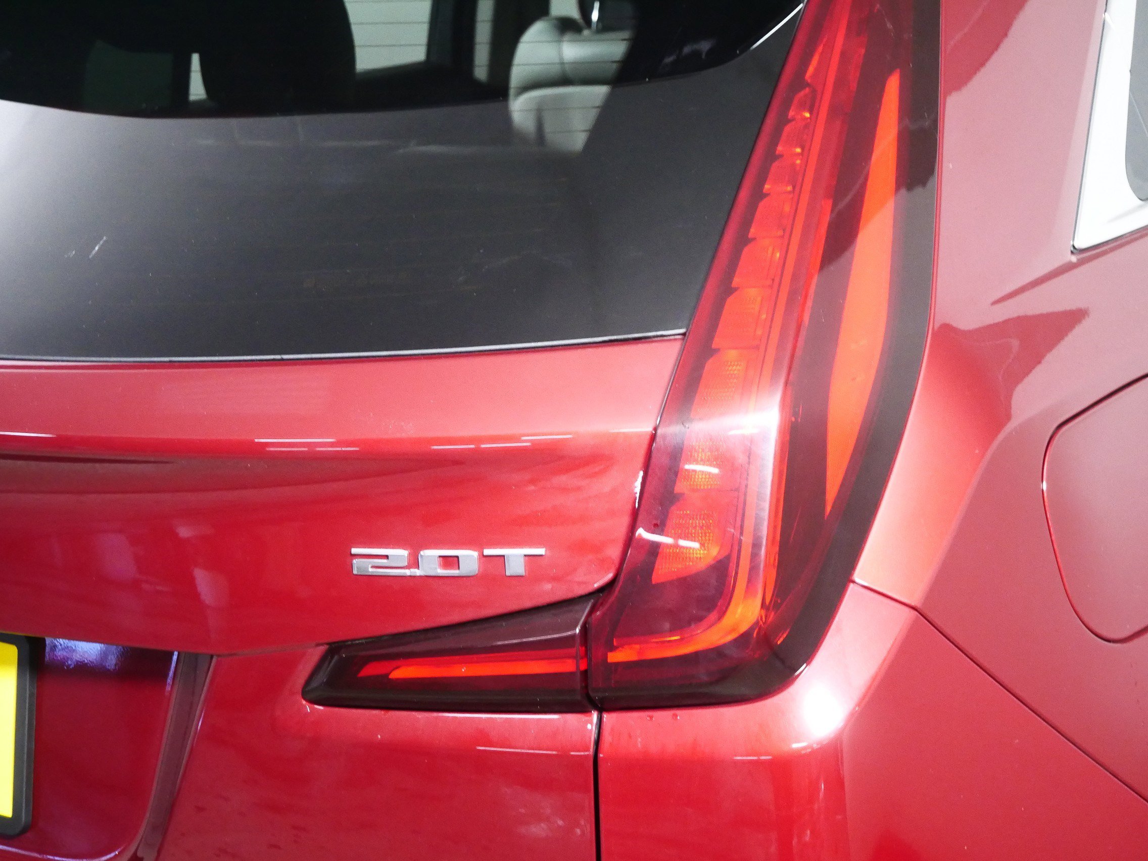 Used 2019 Cadillac XT4 Premium Luxury image 17