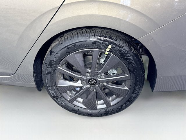 New 2026 Nissan Sentra SL FWD image 27