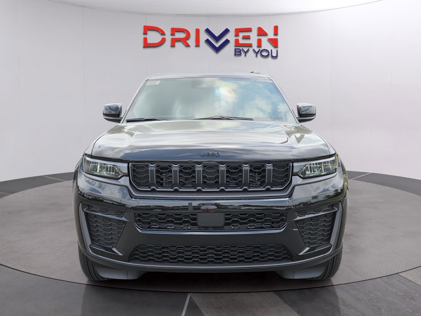 New 2026 Jeep Grand Cherokee L 2WD image 8