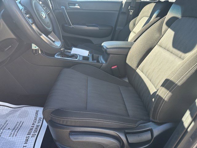 Used 2021 Kia Sportage LX image 10