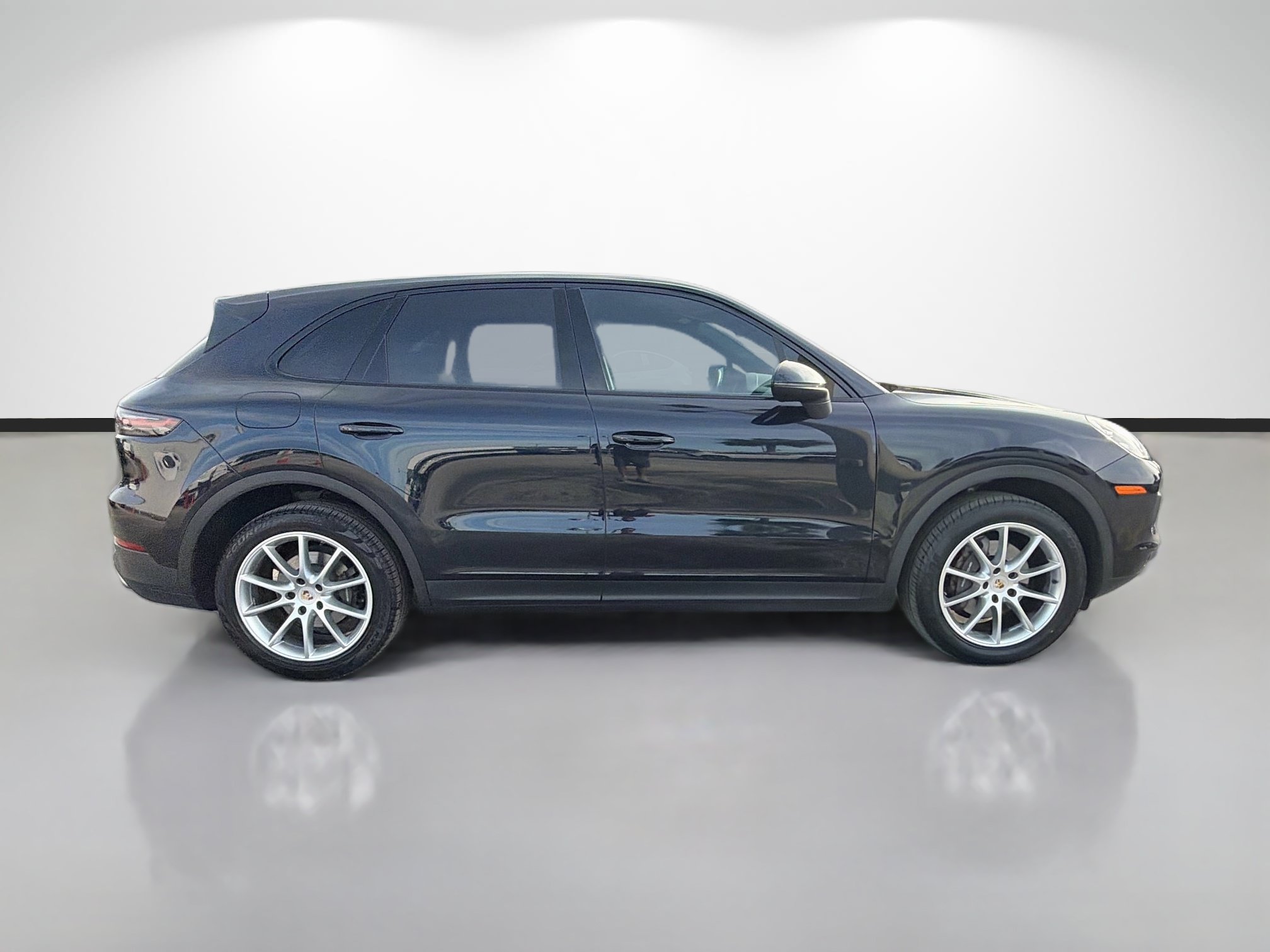 Used 2019 Porsche Cayenne AWD/4WD image 6