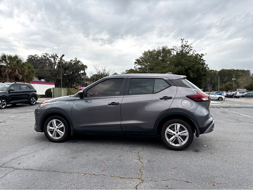 Used 2021 Nissan Kicks S image 27