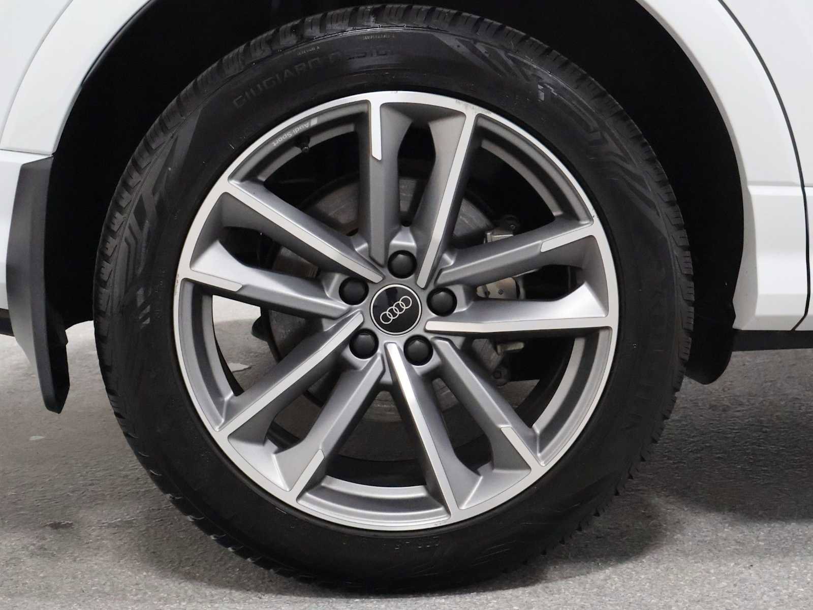 Used 2024 Audi Q3 2.0T Premium AWD/4WD image 34