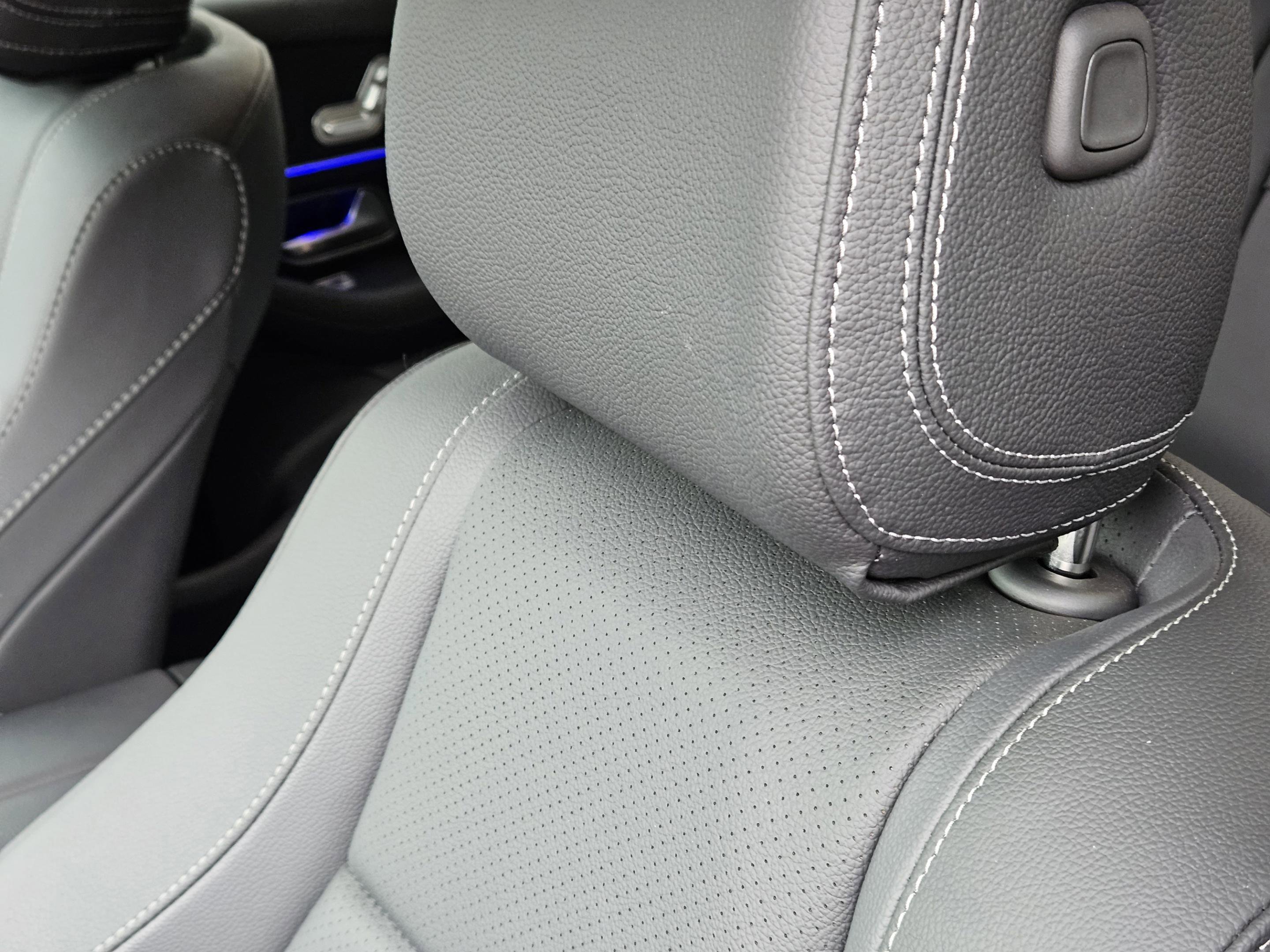 Certified 2026 Mercedes-Benz GLE 350 4MATIC image 7