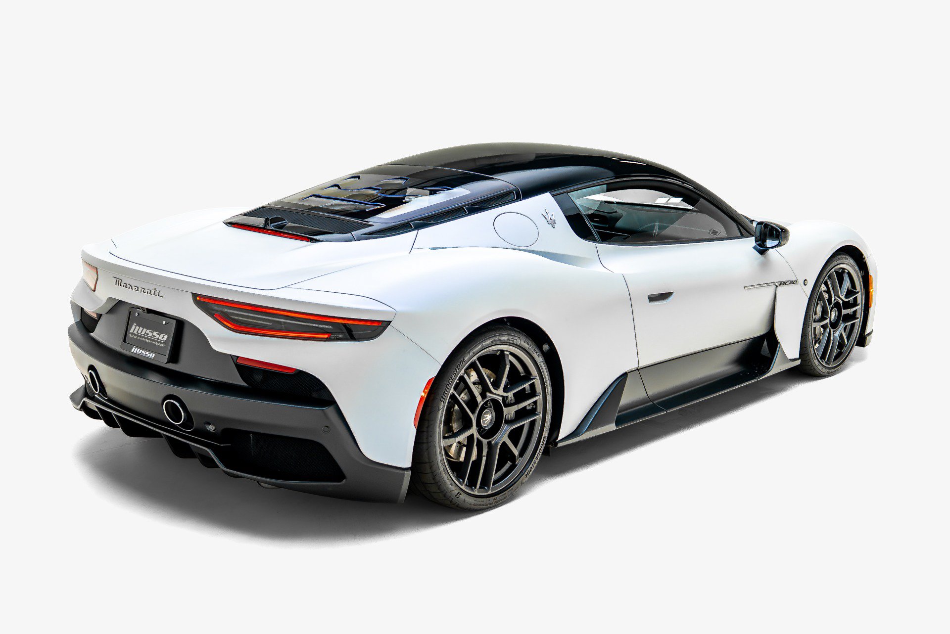 Used 2023 Maserati MC20 Coupe RWD image 11