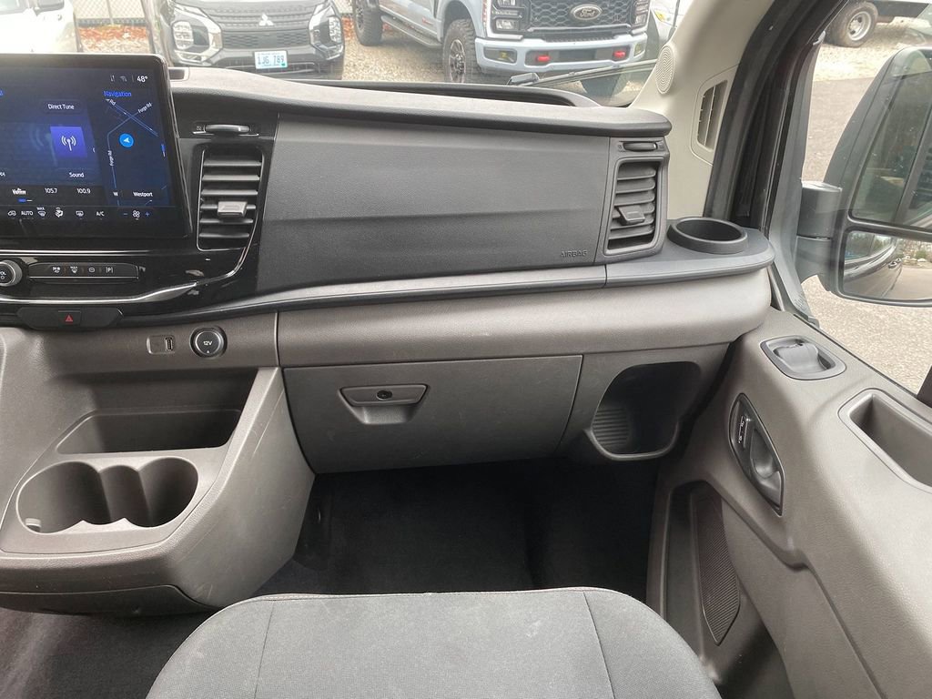 Used 2023 Ford Transit 350 XLT image 24