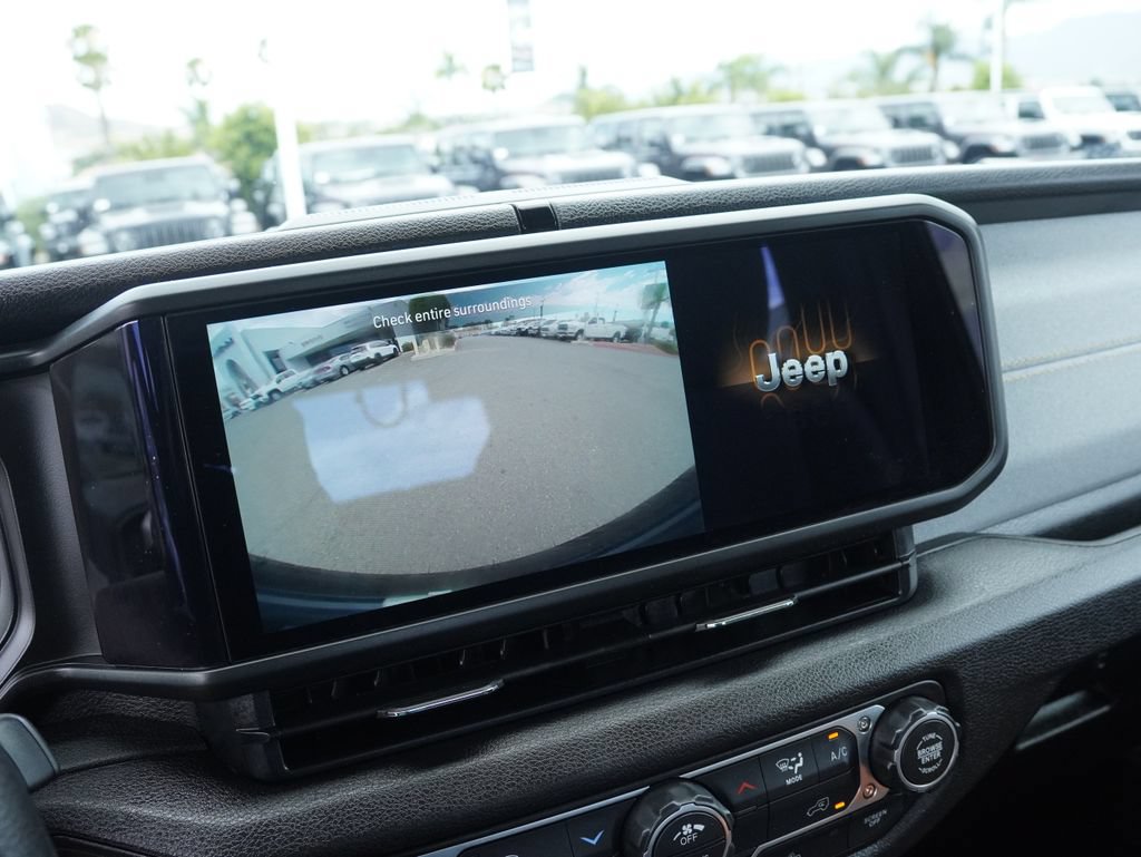 Certified 2026 Jeep Wrangler Sport AWD/4WD image 16