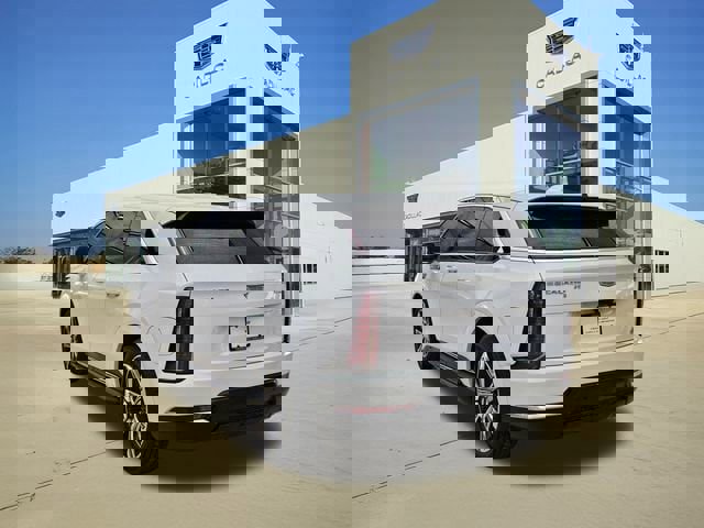 New 2025 Cadillac Escalade IQ Luxury 2 image 4