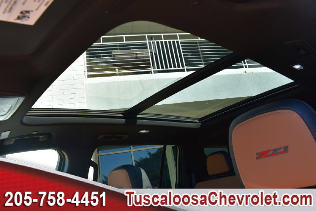 New 2027 Chevrolet Traverse Z71 w/ Driver Confidence Package AWD/4WD image 18