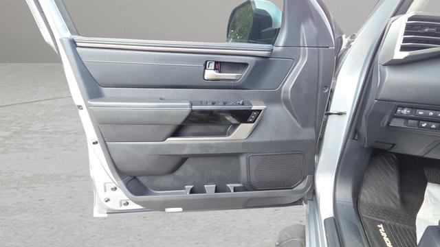 Used 2024 Toyota Tundra Limited image 30